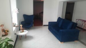 Zonas comunes en hogar geriátrico ubicado en Bogotá, barrio Alhambra, Suba