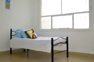 Hogar Geriátrico en Alcázares Norte, Barrios Unidos. Ref 88