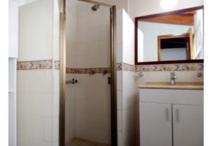 Hogar geriátrico en el barrio Batán, al norte de Bogotá