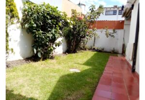 Hogar geriátrico en el barrio Batán, al norte de Bogotá
