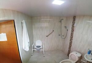 Hogar geriàtrico por Mazurén, Norte de Bogotà