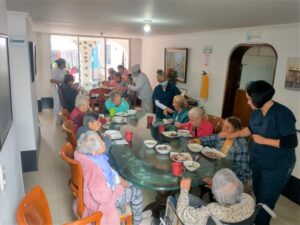 Hogar geriátrico al norte de Bogotá en las Villas