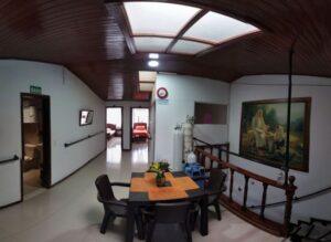 Hogar geriátrico en las Villas, norte de Bogotá
