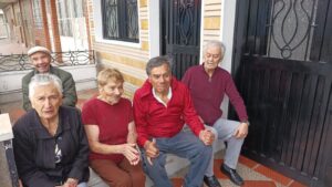 Hogar geriátrico en Puente Aranda, Barrio Jazmin. Sur de Bogotá