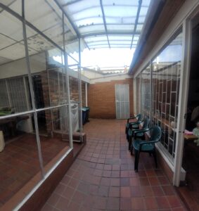 Hogar gerontológico en Niza Antigua, norte de Bogotá