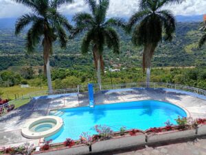 Hogar geriátrico Campestre en Silvania, Cundinamarca. Ref 273